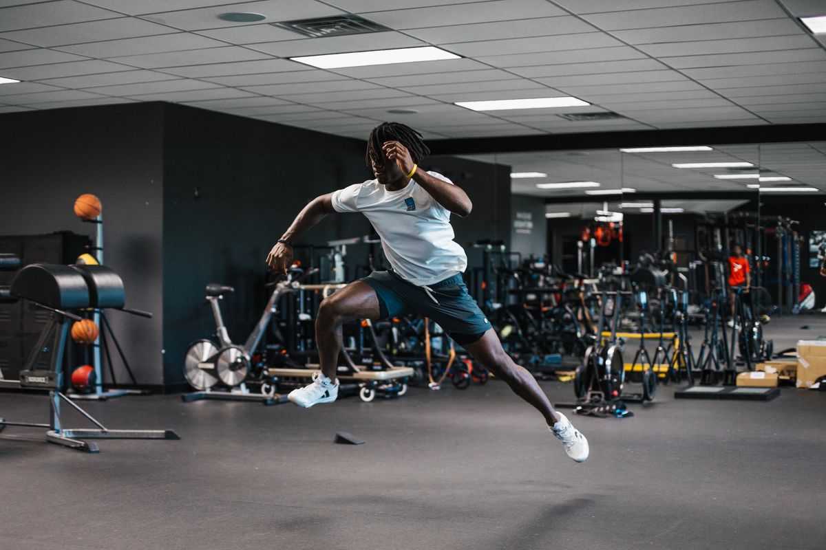 Explosive lateral movement training